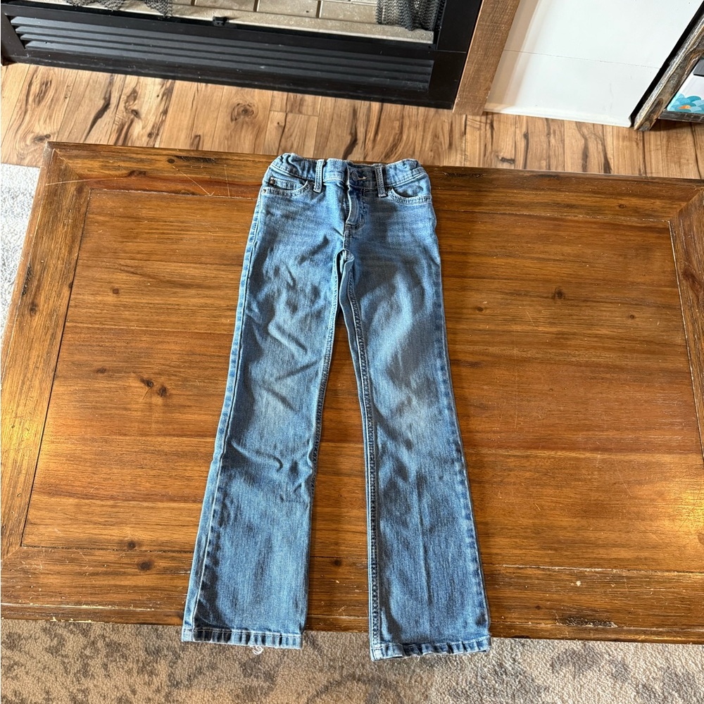Girls wrangler jeans.
